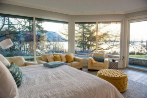 Luxury Oceanside Villa l Private Beach Access